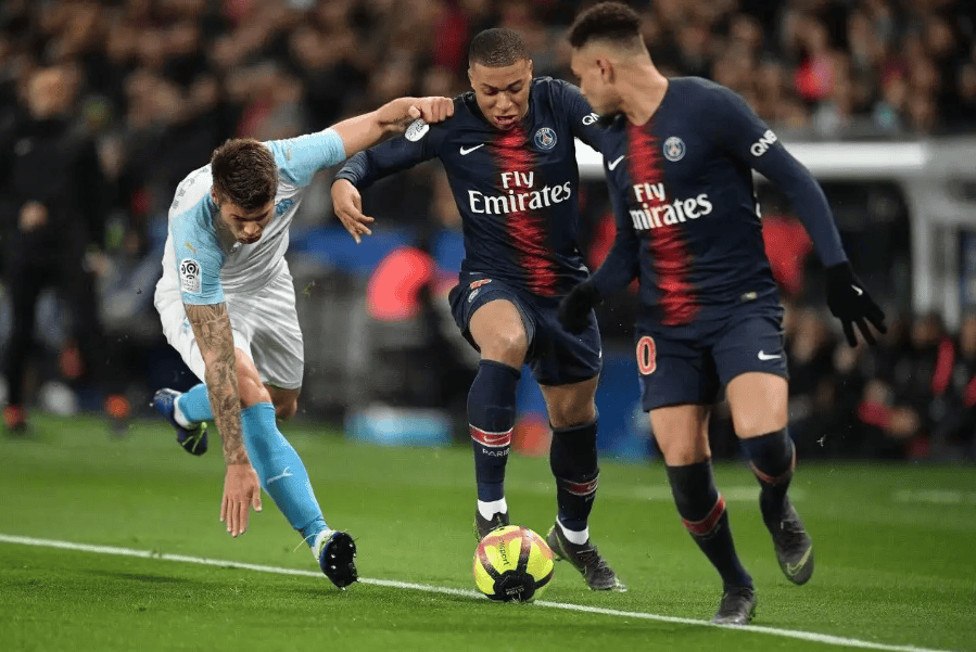 巴特勒巅峰对决,姆巴佩与40激战MAD分钟,爆冷胜负难料!(巴特勒带领替补打爆首发)开云苹果版APP安装包